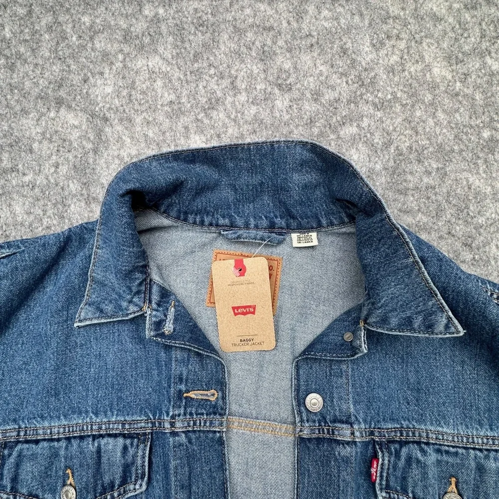Levis Baggy Trucker Jacket Men's Size X Large Blue Denim New With Tags